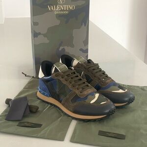 Valentino Garavani NEW Rockrunner Camouflage Runner Sneakers Size 10